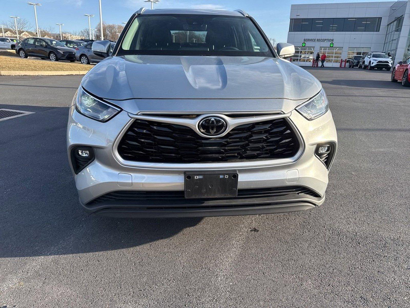 2023 Toyota Highlander Vehicle Photo in Harrisburg, PA 17111
