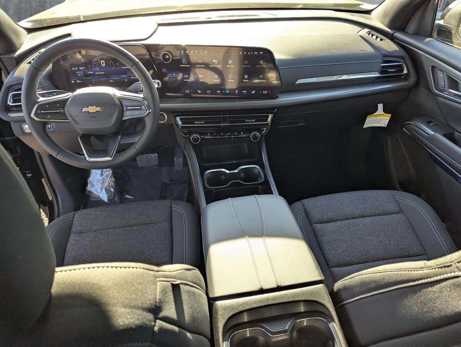 2025 Chevrolet Traverse Vehicle Photo in GREENACRES, FL 33463-3207