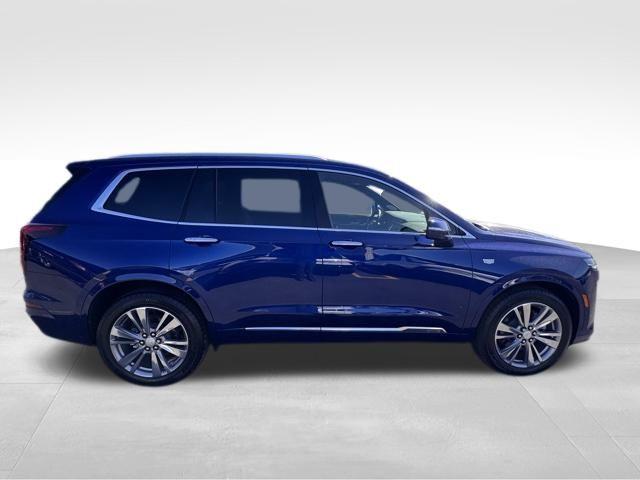 2025 Cadillac XT6 Vehicle Photo in DELRAY BEACH, FL 33483-3294