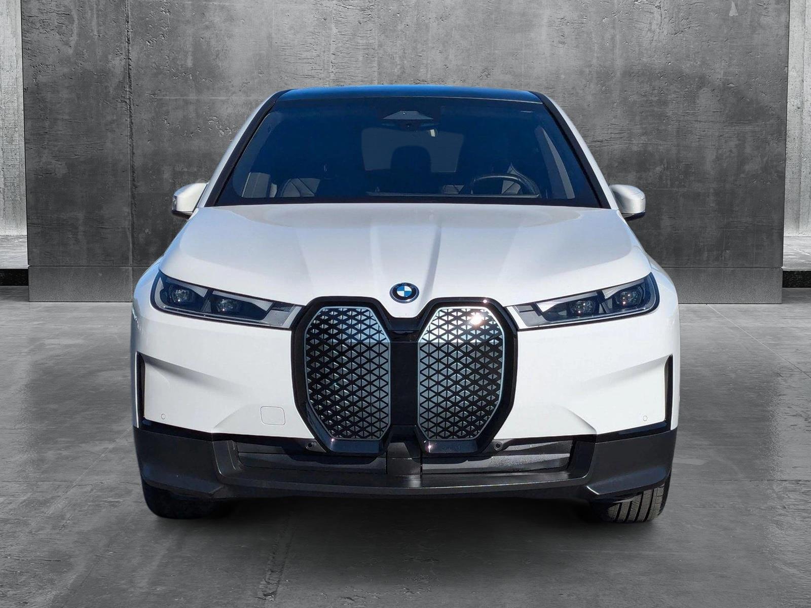 2025 BMW iX Vehicle Photo in VALENCIA, CA 91355-1705