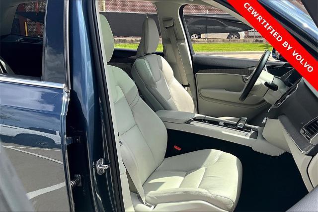 2023 Volvo XC90 Vehicle Photo in Houston, TX 77007