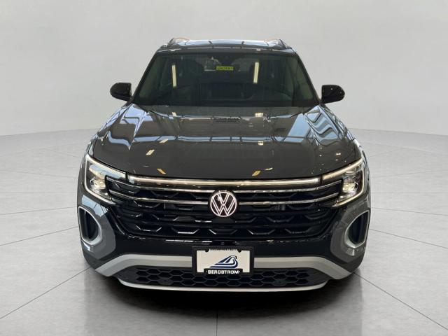 2025 Volkswagen Atlas Vehicle Photo in Oshkosh, WI 54904