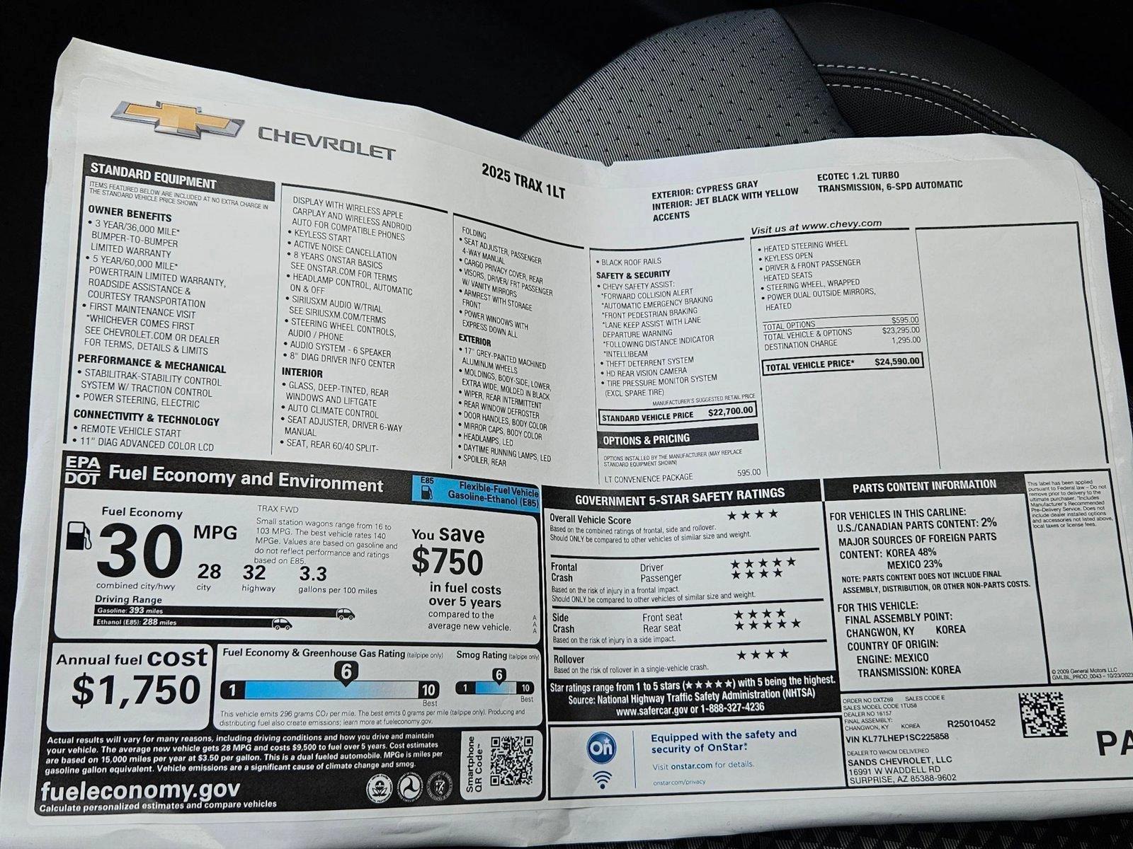 2025 Chevrolet Trax Vehicle Photo in PEORIA, AZ 85382-3715