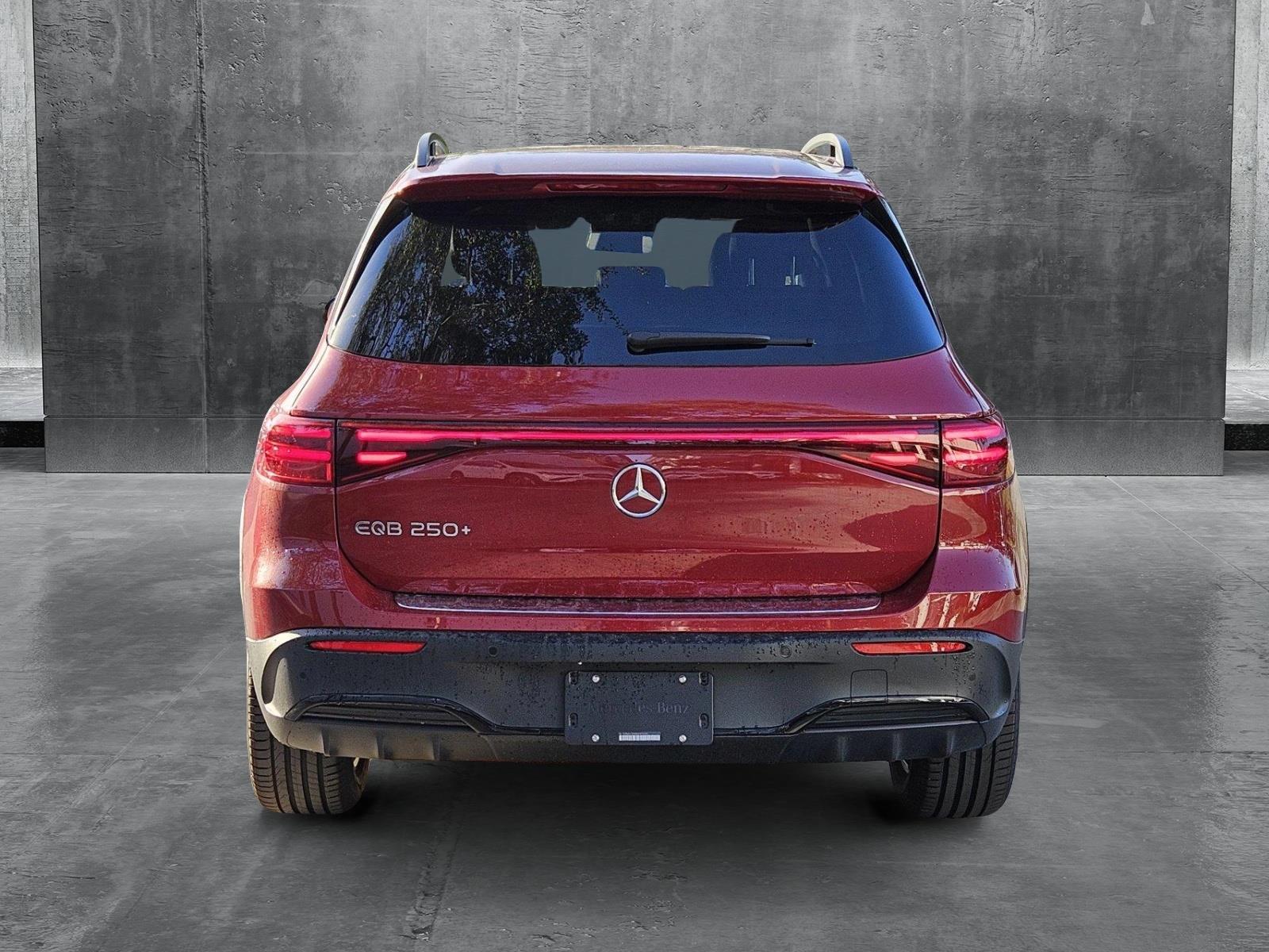 2024 Mercedes-Benz EQB Vehicle Photo in Coconut Creek, FL 33073
