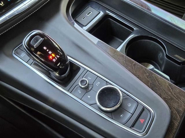 2023 Cadillac Escalade Vehicle Photo in DENTON, TX 76210-9321