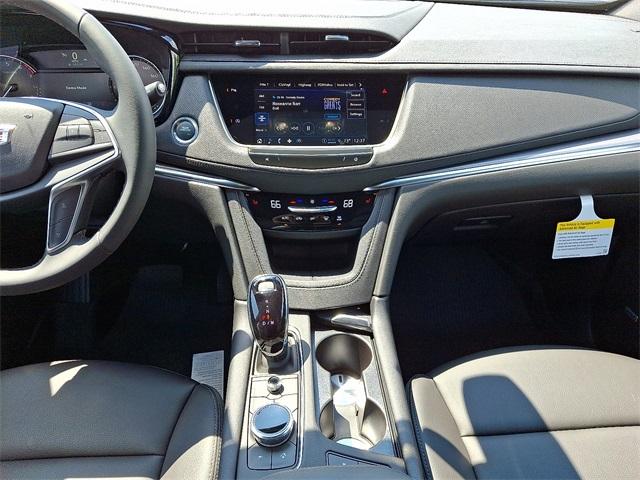 2025 Cadillac XT5 Vehicle Photo in ALLENTOWN, PA 18103-7399