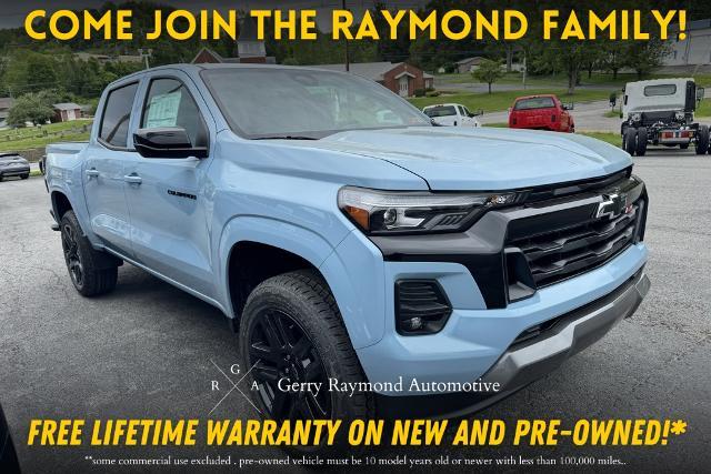 2025 Chevrolet Colorado Vehicle Photo in FAIRMONT, WV 26554-2318