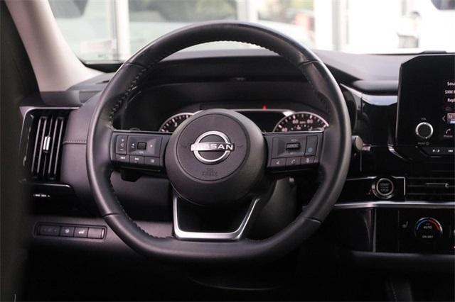 2023 Nissan Pathfinder Vehicle Photo in Hazelwood, MO 63042