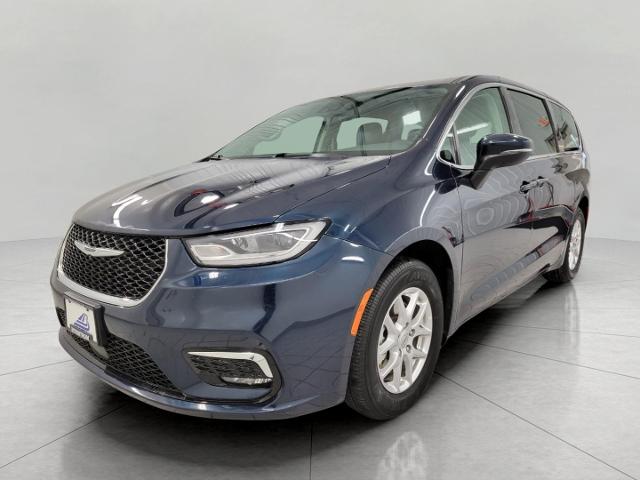 2023 Chrysler Pacifica Vehicle Photo in Oshkosh, WI 54901