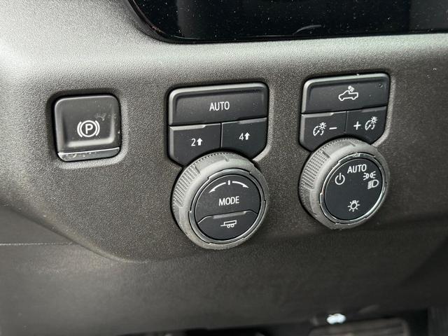 2025 Chevrolet Silverado 1500 Vehicle Photo in COLUMBIA, MO 65203-3903