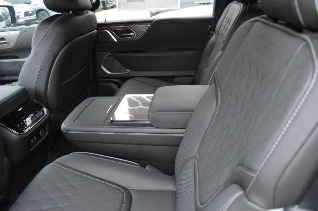 2025 INFINITI QX80 Vehicle Photo in Houston, TX 77090