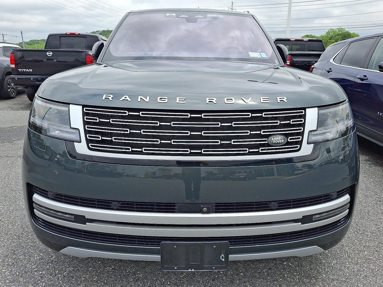 2023 Land Rover Range Rover Vehicle Photo in BETHLEHEM, PA 18017-9401