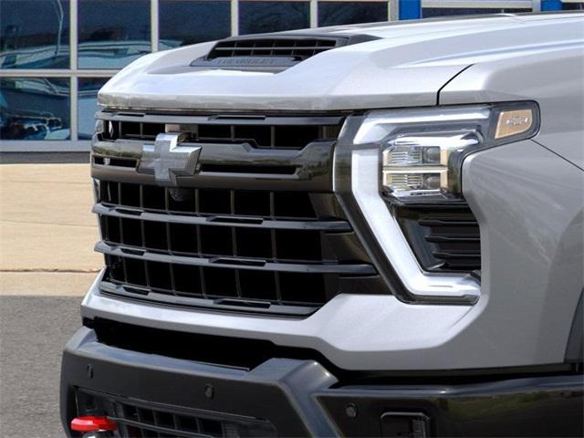 2025 Chevrolet Silverado 2500 HD Vehicle Photo in ENGLEWOOD, CO 80113-6708