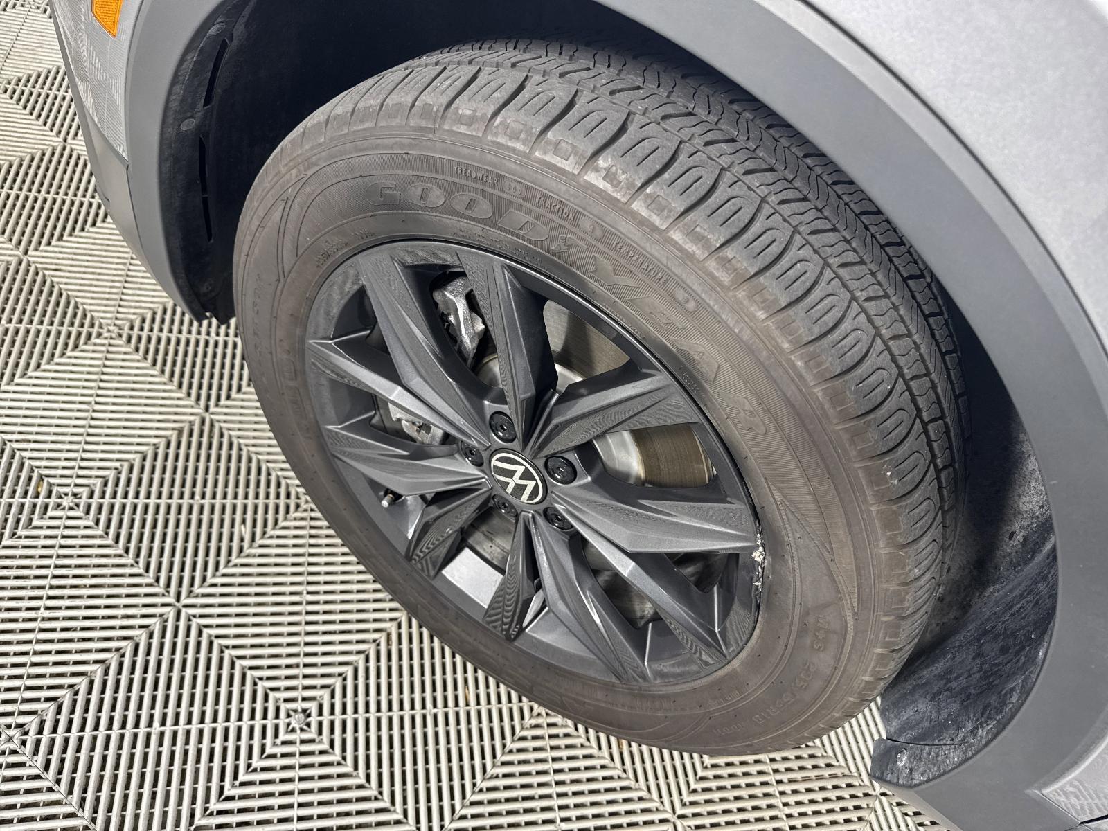 2024 Volkswagen Tiguan Vehicle Photo in Georgetown, TX 78626