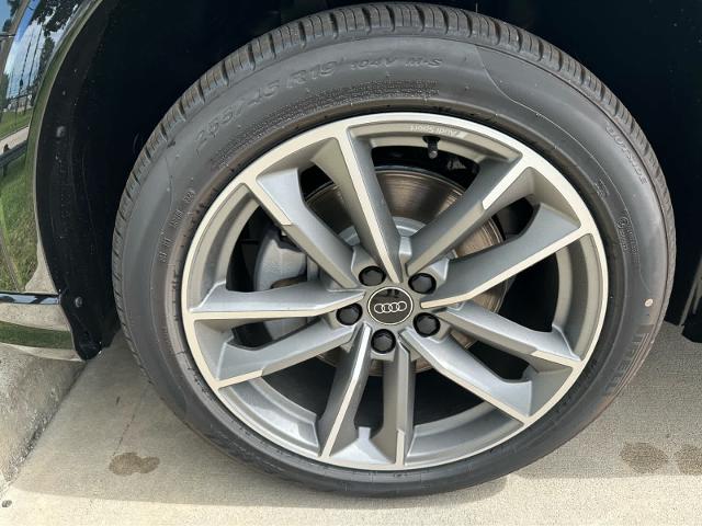 2025 Audi Q3 Vehicle Photo in HOUSTON, TX 77090