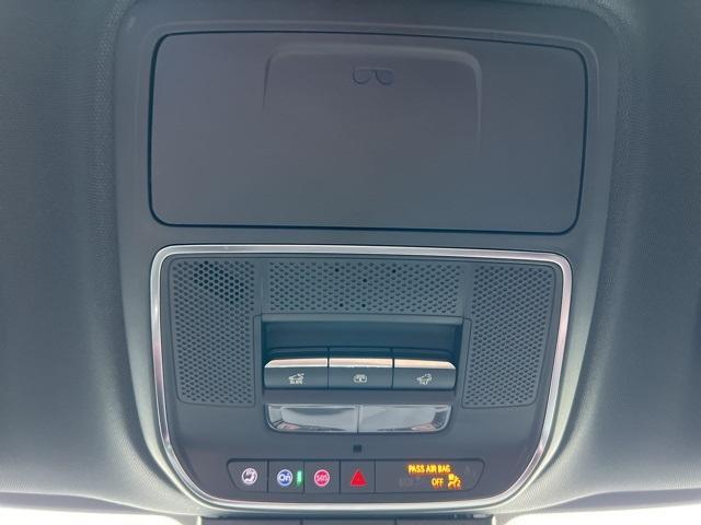 2025 Chevrolet Traverse Vehicle Photo in GREEN BAY, WI 54304-5303
