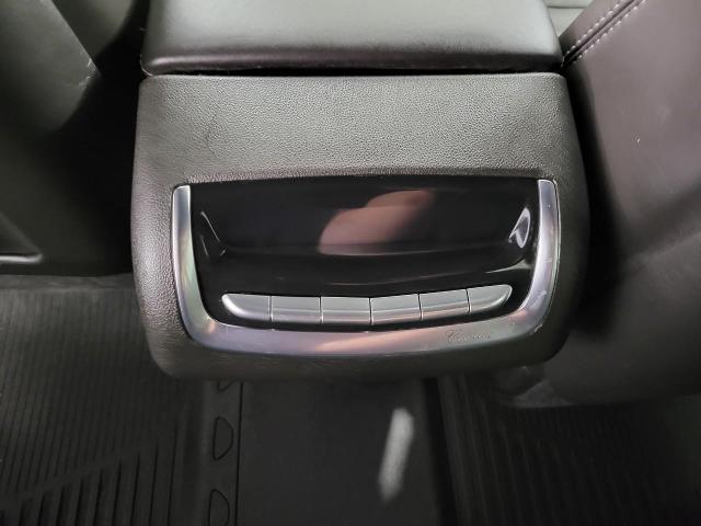 2024 Cadillac XT6 Vehicle Photo in GREEN BAY, WI 54303-3330