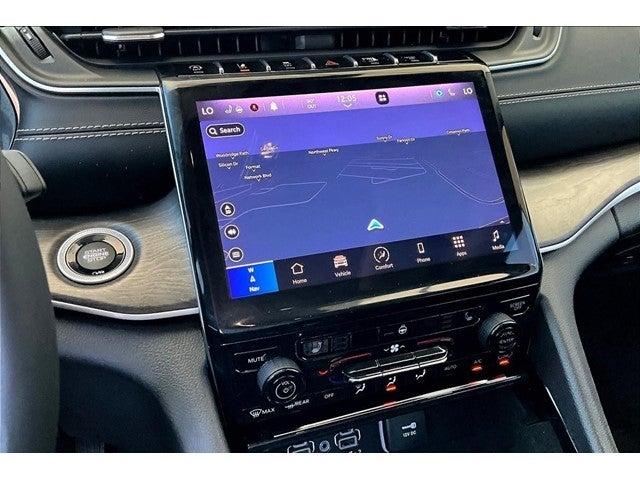 2021 Jeep Grand Cherokee L Vehicle Photo in San Antonio, TX 78230