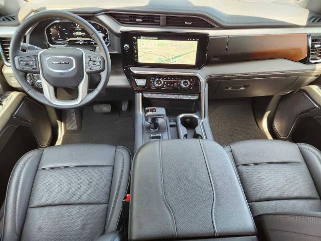 2024 GMC Sierra 1500 Vehicle Photo in DENTON, TX 76210-9321