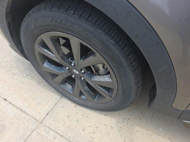 2017 Hyundai Santa Fe Sport Vehicle Photo in ENGLEWOOD, CO 80113-6708
