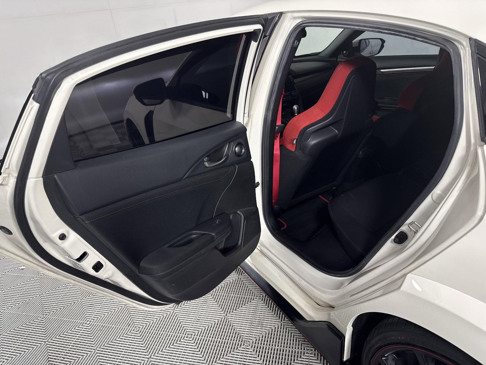 2021 Honda Civic Type R Vehicle Photo in Georgetown, TX 78626