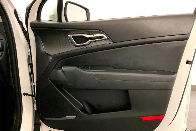 2024 Kia Sportage Vehicle Photo in Lees Summit, MO 64086
