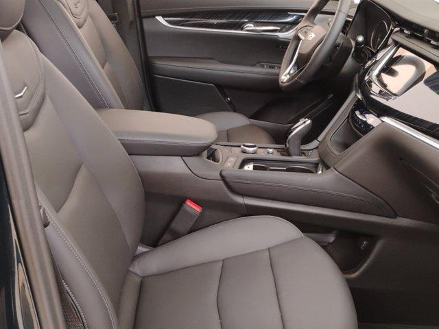 2024 Cadillac XT6 Vehicle Photo in PINEVILLE, NC 28134-8495
