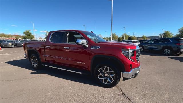 2025 GMC Sierra 1500 Vehicle Photo in GOODYEAR, AZ 85338-1310