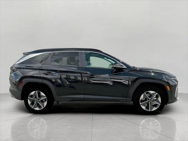 2025 Hyundai TUCSON Vehicle Photo in Green Bay, WI 54304