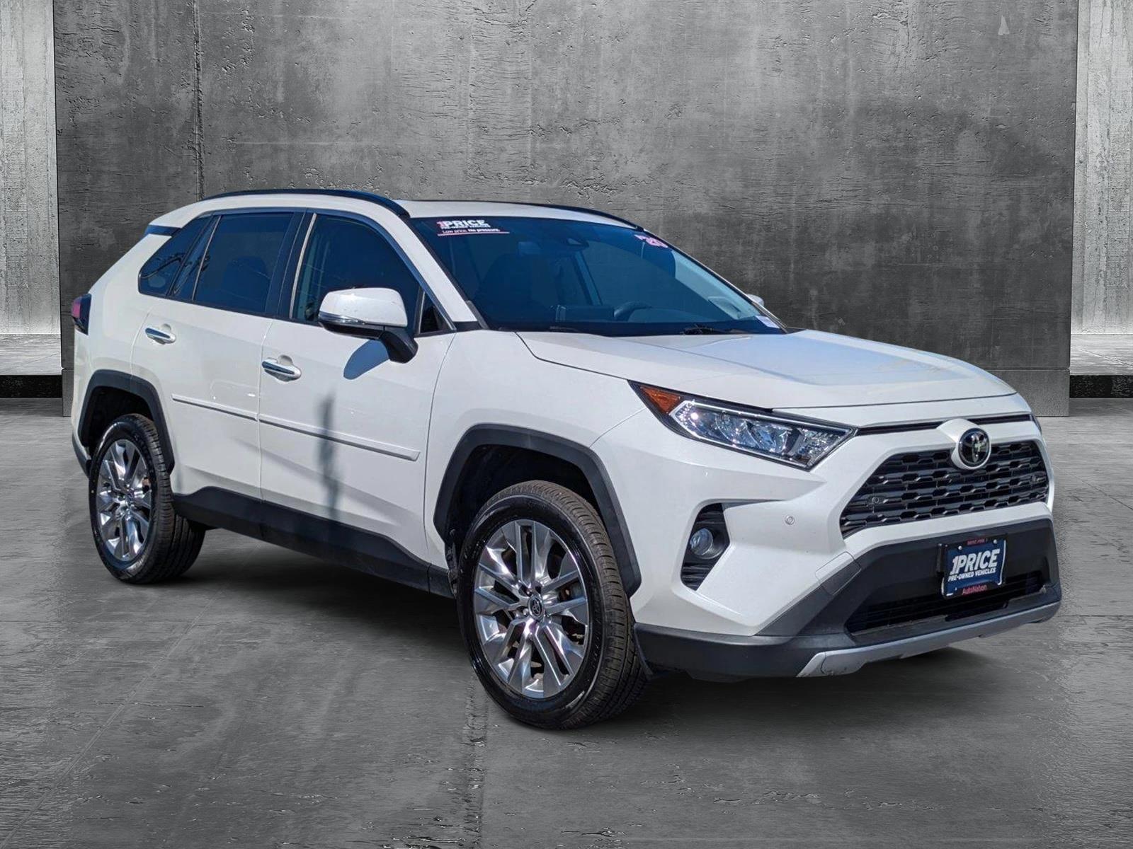 2020 Toyota RAV4 Vehicle Photo in Clearwater, FL 33761