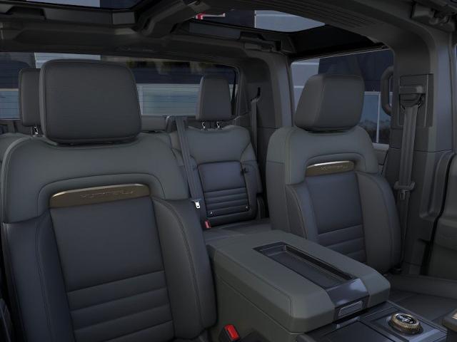 2024 GMC HUMMER EV Pickup Vehicle Photo in DANBURY, CT 06810-5034