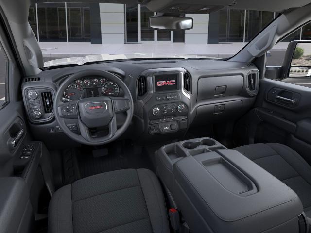 2025 GMC Sierra 2500 HD Vehicle Photo in MEDINA, OH 44256-9631