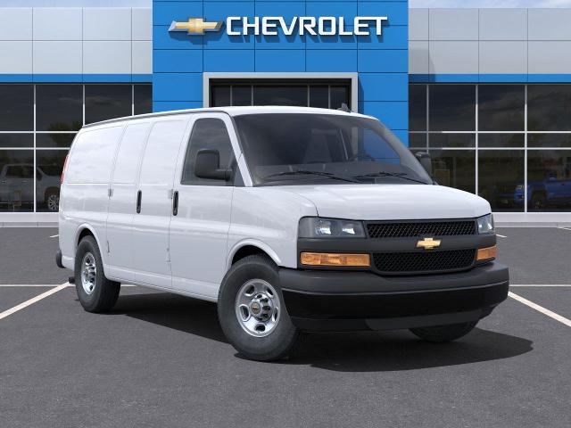 2024 Chevrolet Express Cargo 2500 Vehicle Photo in GREENACRES, FL 33463-3207