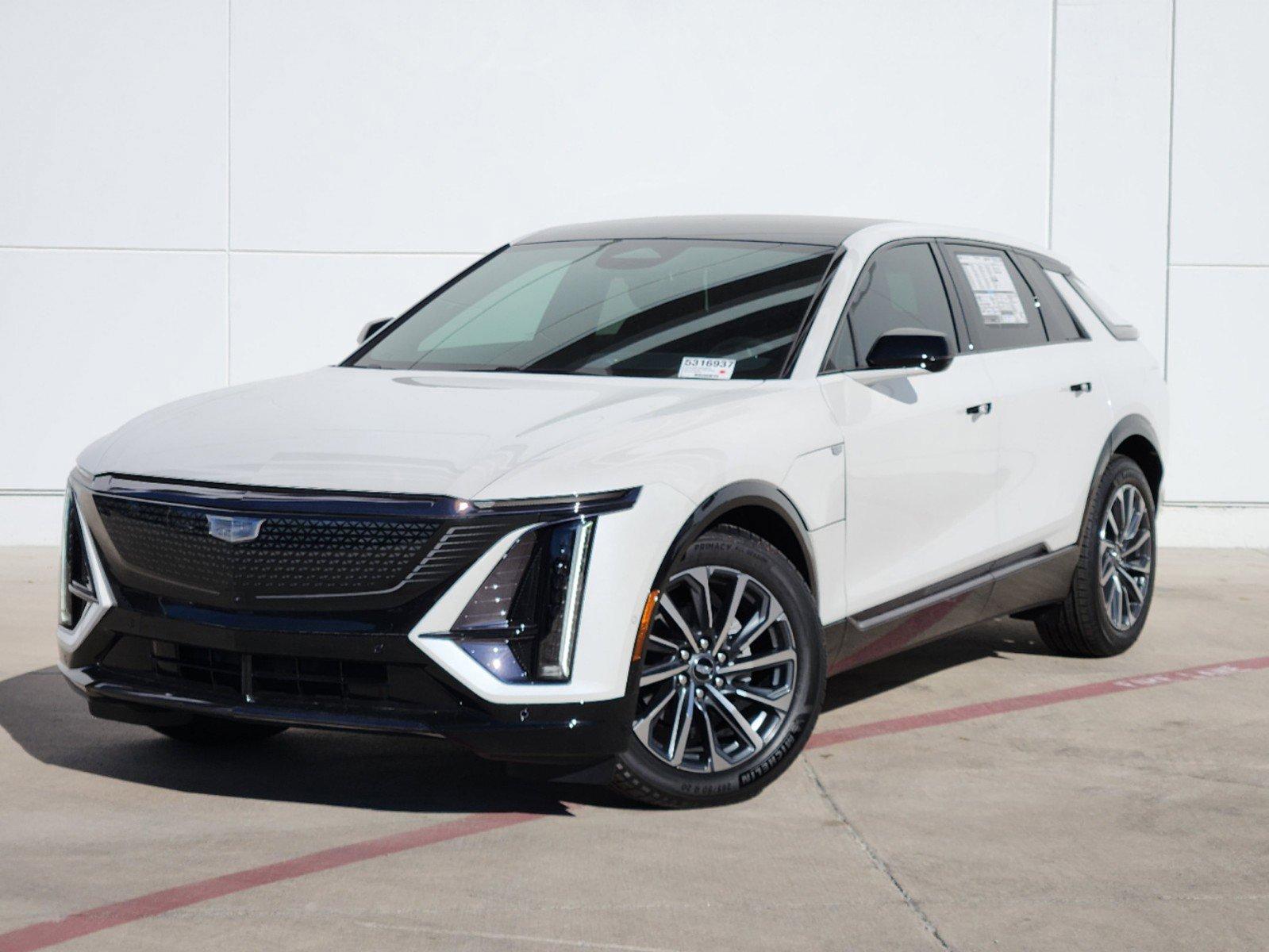 2025 Cadillac LYRIQ Vehicle Photo in GRAPEVINE, TX 76051-8302