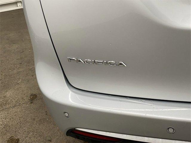 2023 Chrysler Pacifica Vehicle Photo in PORTLAND, OR 97225-3518