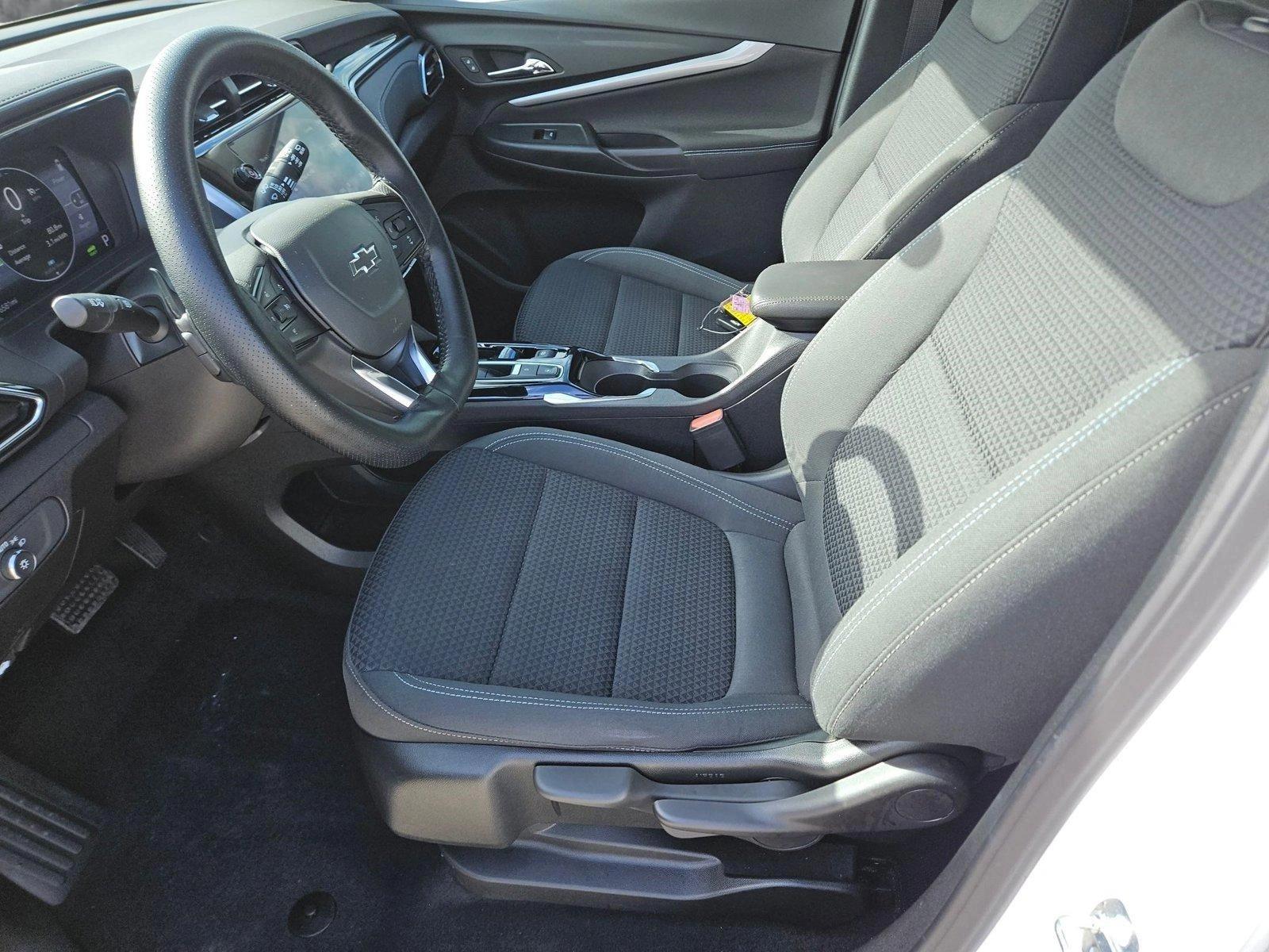 2023 Chevrolet Bolt EUV Vehicle Photo in NORTH RICHLAND HILLS, TX 76180-7199