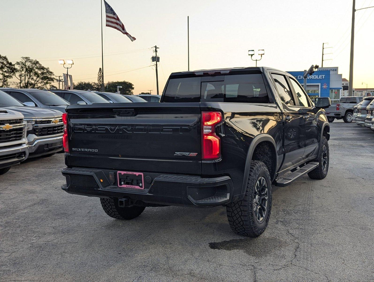 2025 Chevrolet Silverado 1500 Vehicle Photo in MIAMI, FL 33172-3015