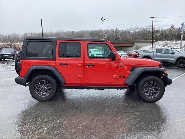 2024 Jeep Wrangler Vehicle Photo in Gardner, MA 01440