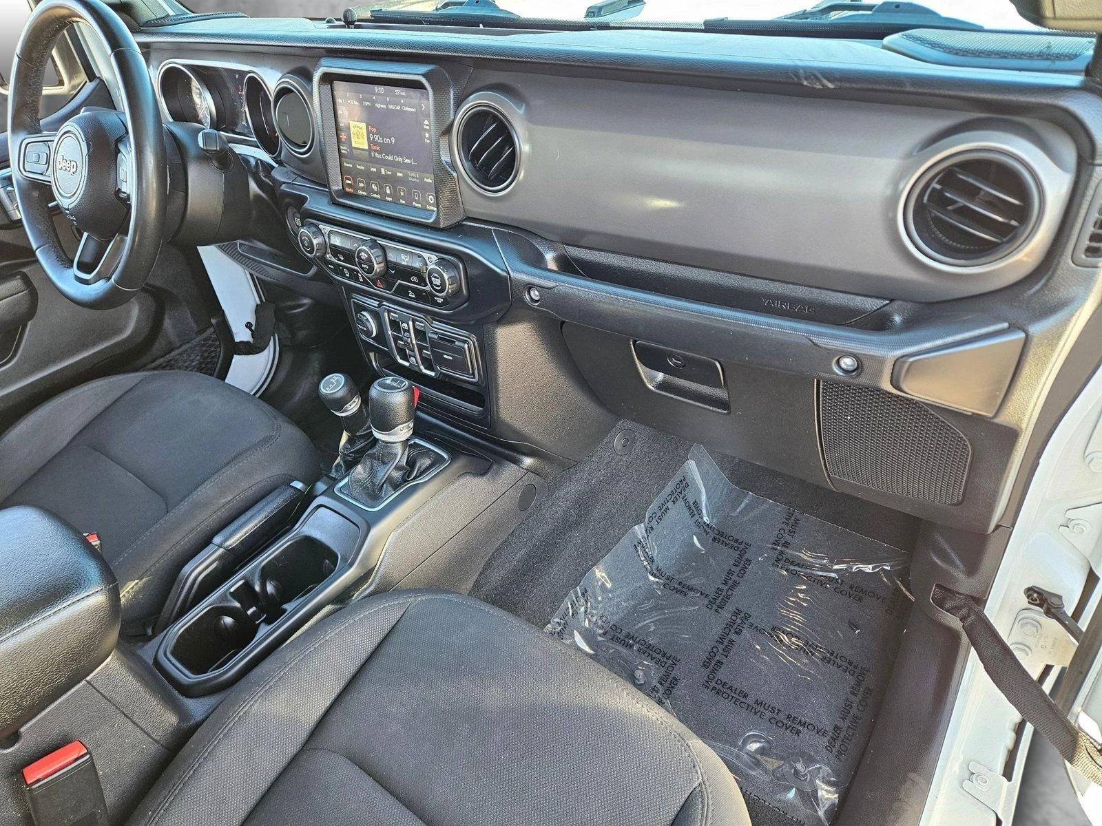 2022 Jeep Gladiator Vehicle Photo in PEORIA, AZ 85382-3715