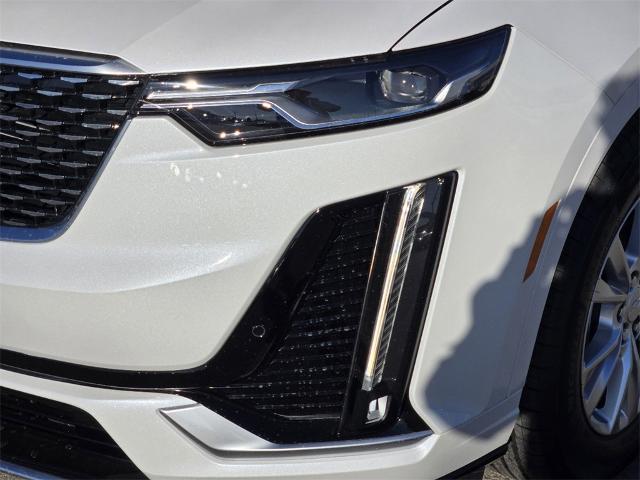2025 Cadillac XT6 Vehicle Photo in Oklahoma City, OK 73114