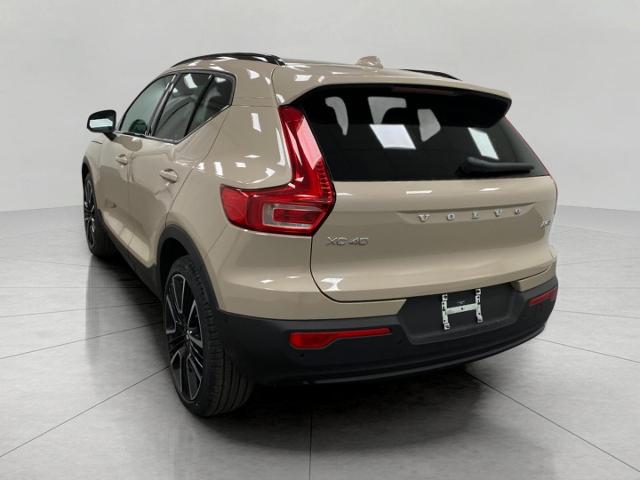 2025 Volvo XC40 Vehicle Photo in Appleton, WI 54913