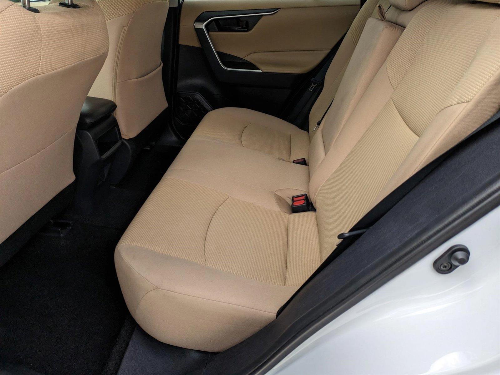 2019 Toyota RAV4 Vehicle Photo in Davie, FL 33331