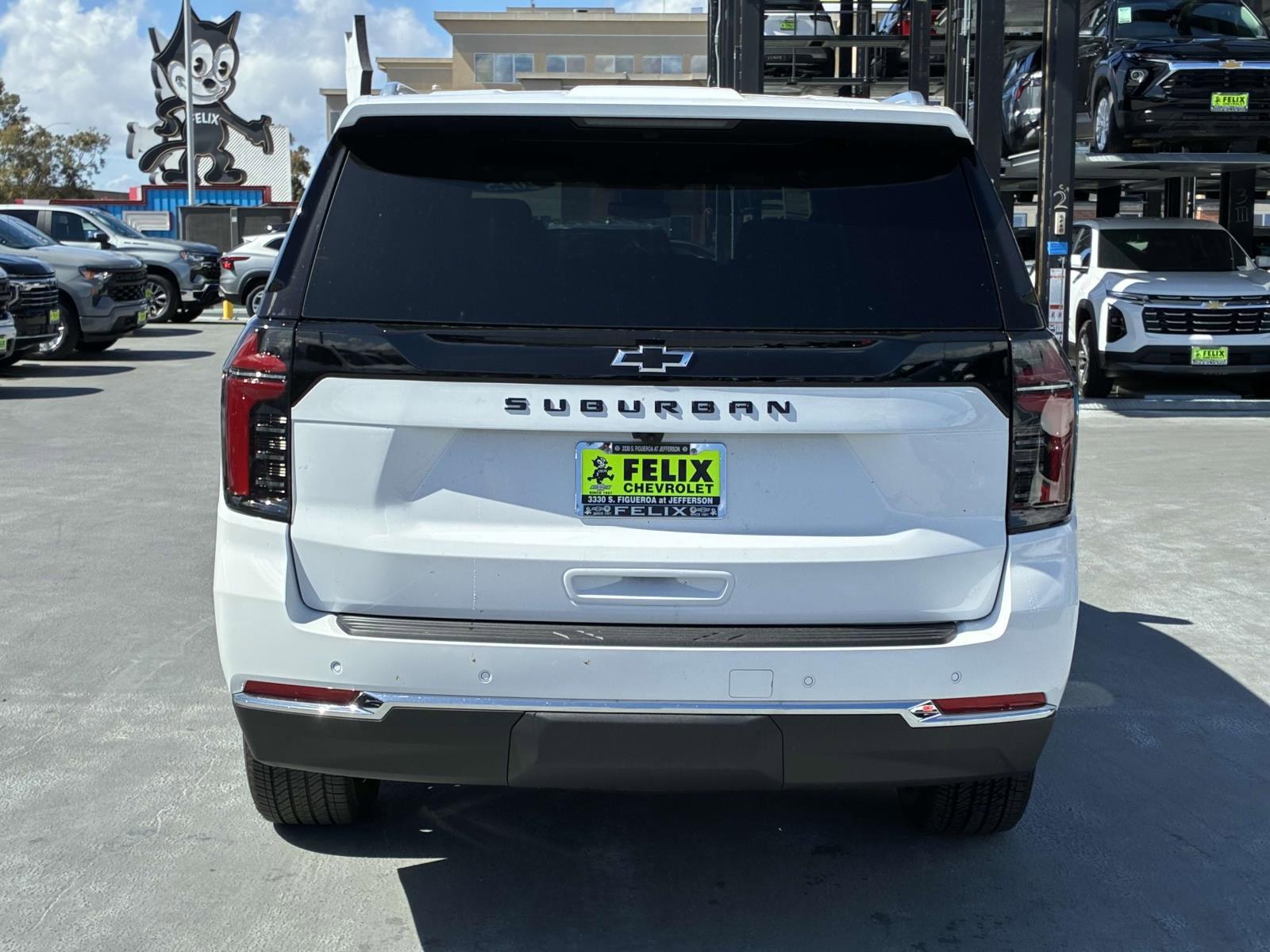 2025 Chevrolet Suburban Vehicle Photo in LOS ANGELES, CA 90007-3794