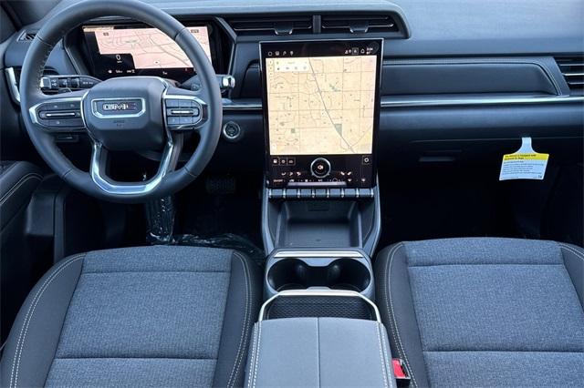 2025 GMC Terrain Vehicle Photo in ELK GROVE, CA 95757-8703