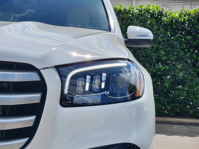 2025 Mercedes-Benz GLS Vehicle Photo in HOUSTON, TX 77079
