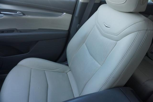 2021 Cadillac XT5 Vehicle Photo in FAIRMONT, WV 26554-2318
