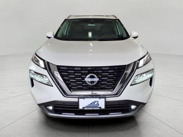 2022 Nissan Rogue Vehicle Photo in Oshkosh, WI 54904