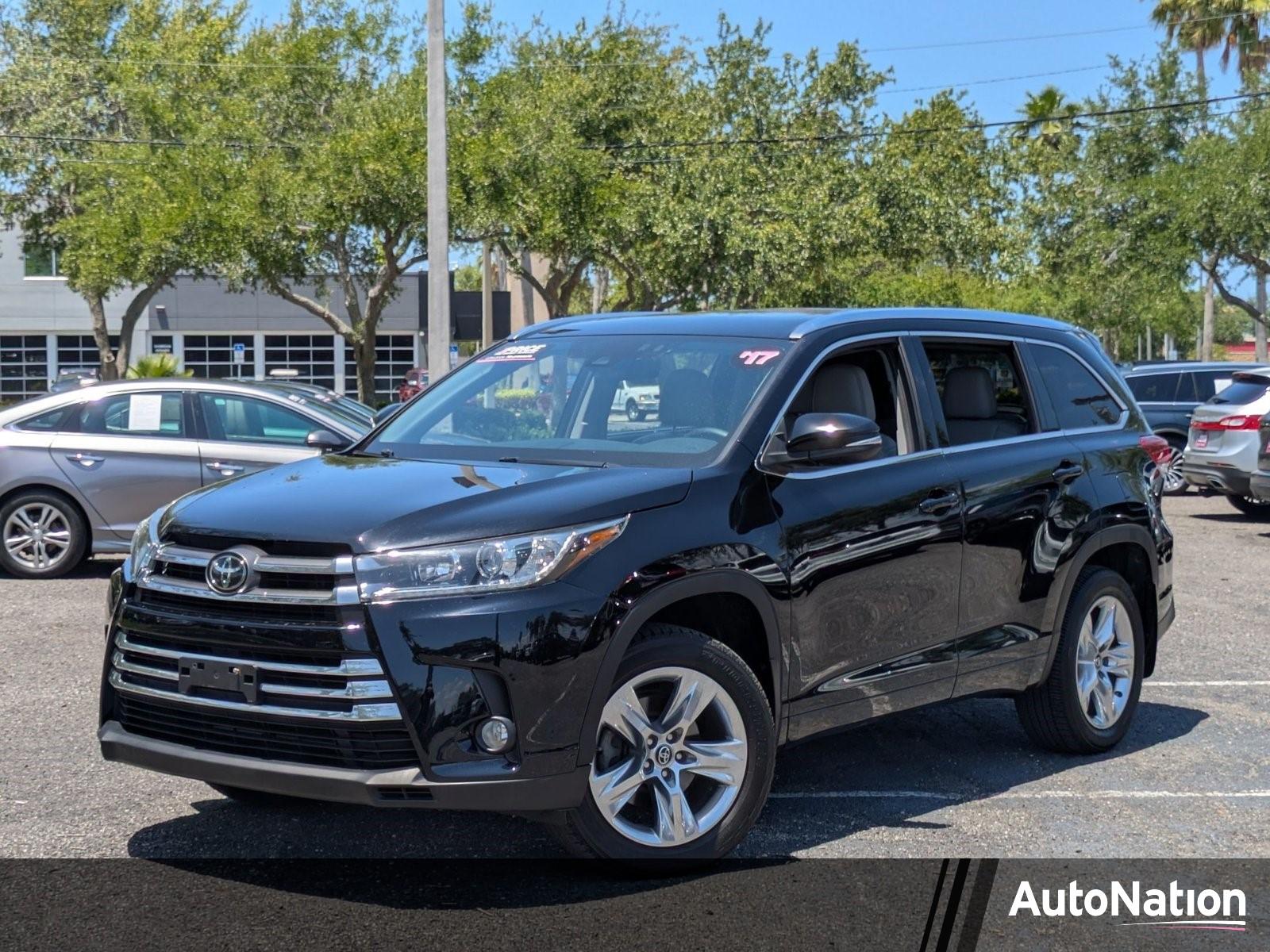 2017 Toyota Highlander Vehicle Photo in Clearwater, FL 33765