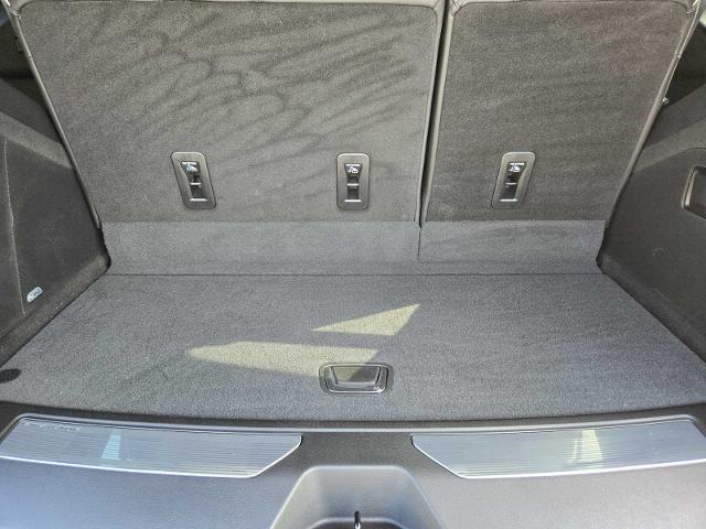 2023 Cadillac Escalade Vehicle Photo in DENTON, TX 76210-9321