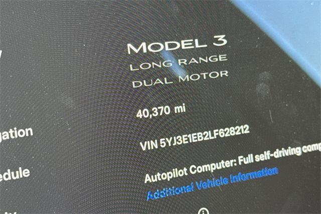 2020 Tesla Model 3 Vehicle Photo in ELK GROVE, CA 95757-8703